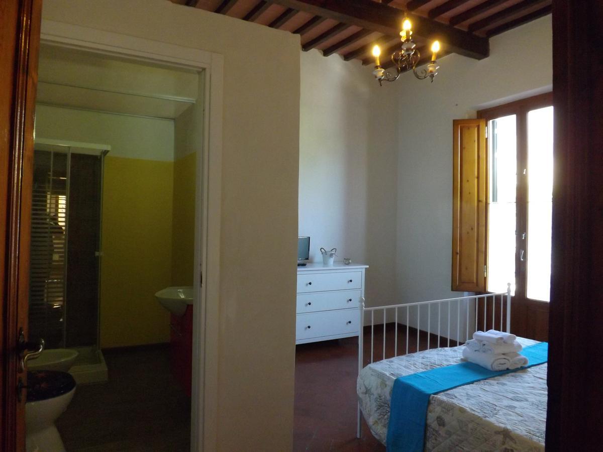 B&B Central Toma 2 Montecatini Terme Bagian luar foto