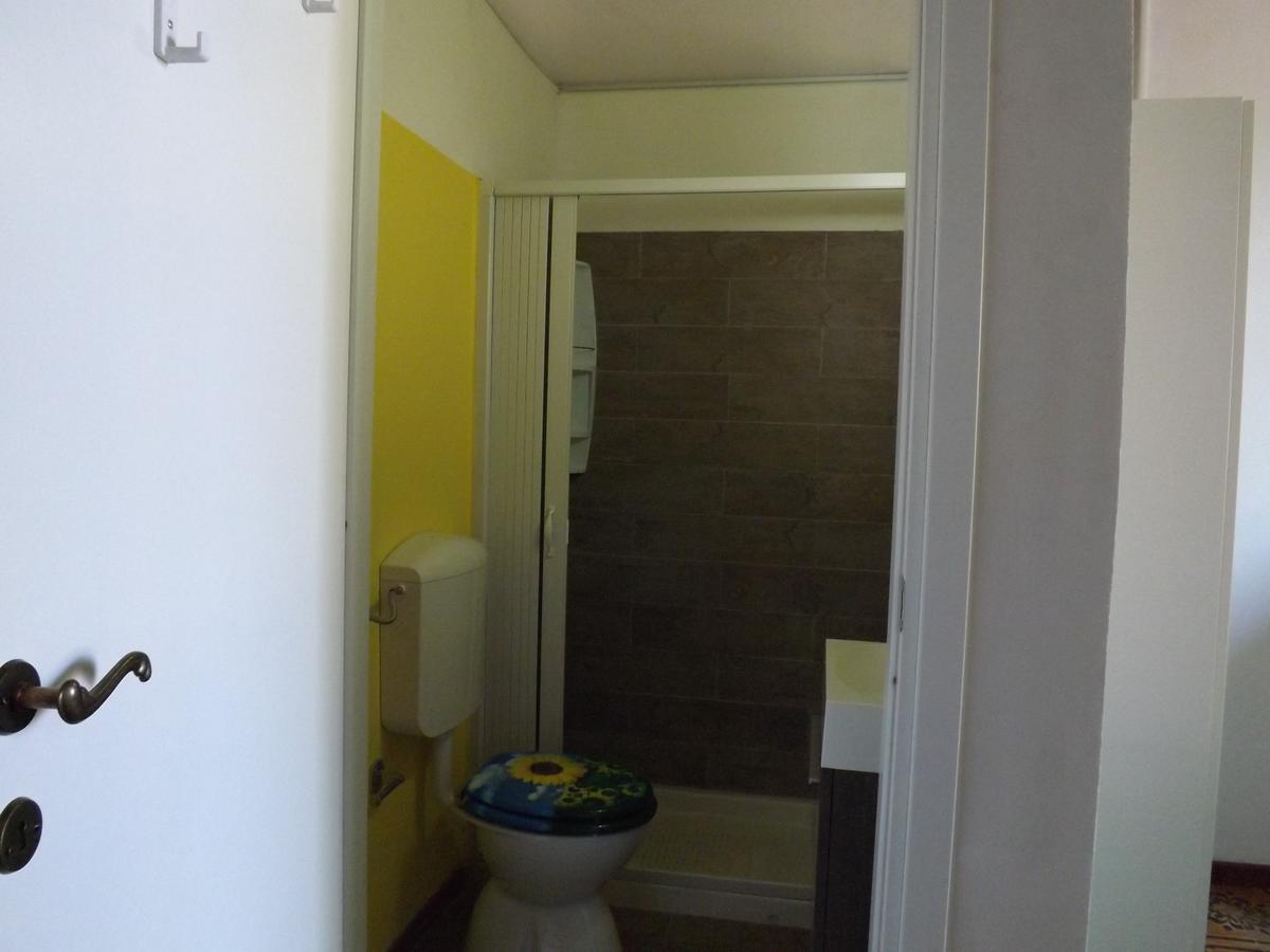 B&B Central Toma 2 Montecatini Terme Bagian luar foto