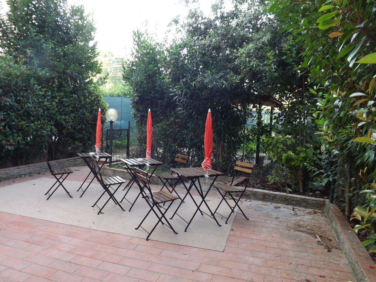 B&B Central Toma 2 Montecatini Terme Bagian luar foto